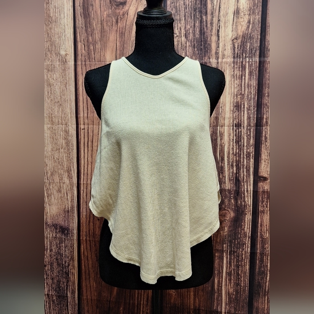 Free People Light Pale Yellow Tulip Tank Top Size Large.